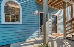 4220 4220 Wilshire Bld - Photo 1 of 1