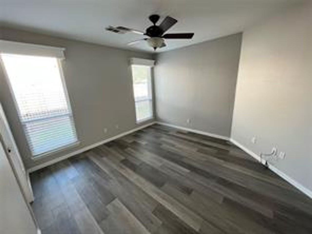 10624 Ashmore Dr - Photo 7 of 14