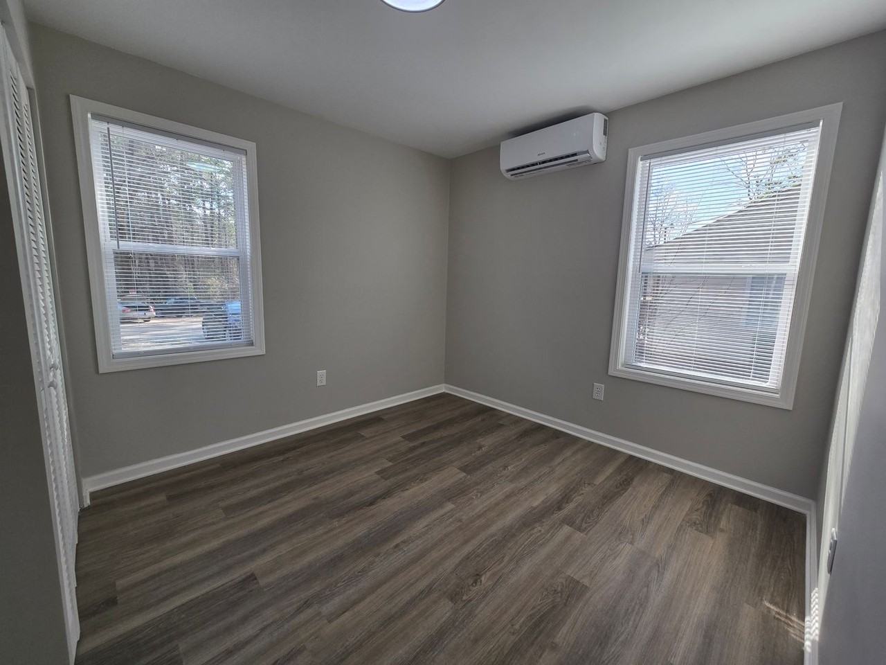 203 Stroud St - Photo 7 of 10