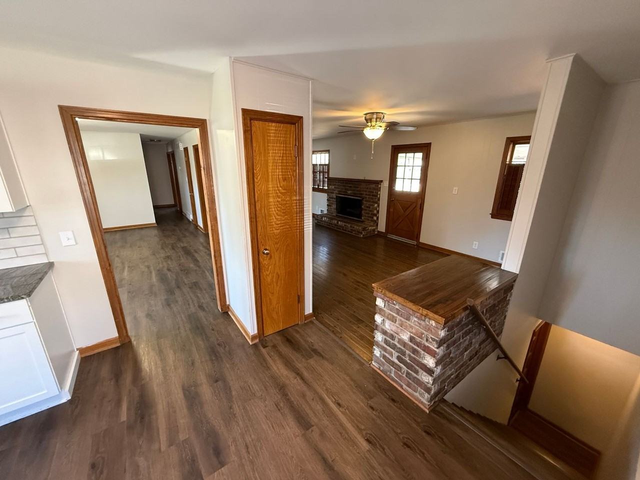 8114 Hardy Ave - Photo 5 of 21