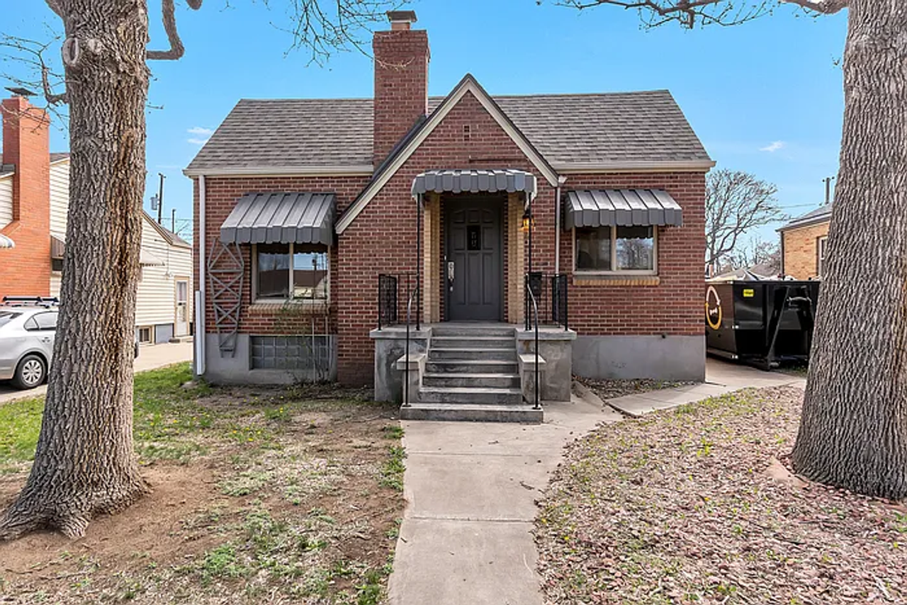 3708 Ames St - Photo 2 of 21