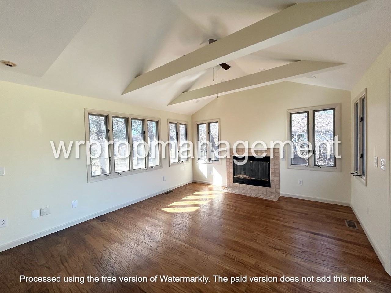 1336 Winding Way - Photo 5 of 16