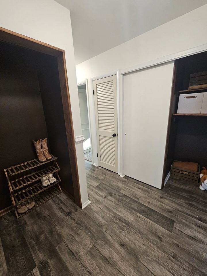 635 Shadowridge Rd - Photo 3 of 21
