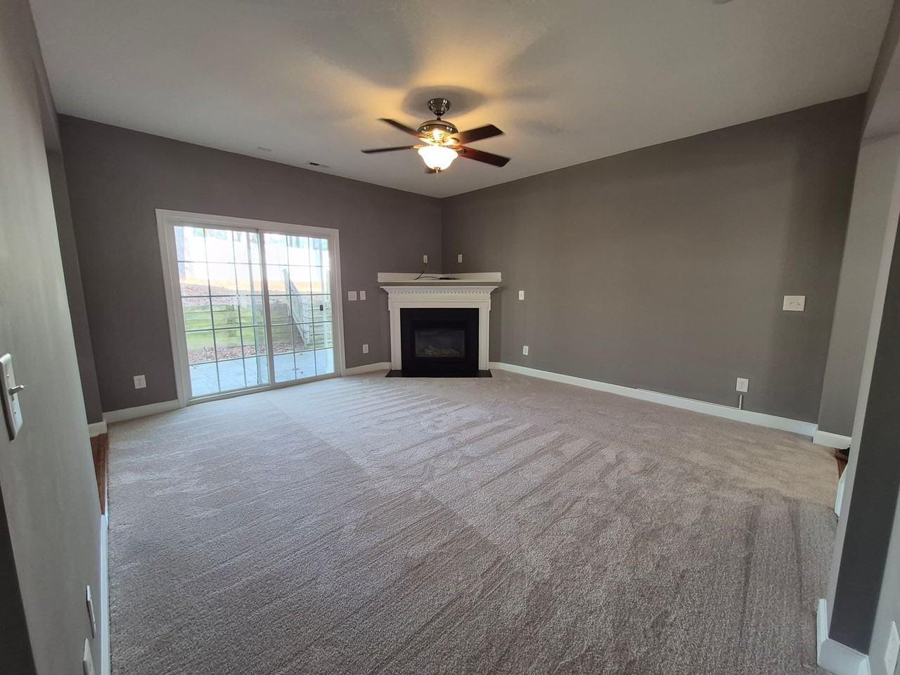 8521 Boysenberry Ln - Photo 4 of 22