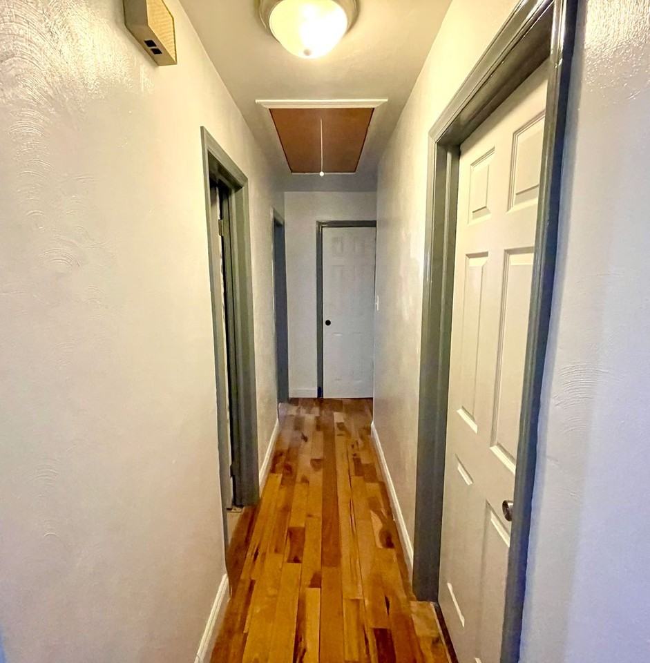 1341 Devonshire Ct - Photo 5 of 18