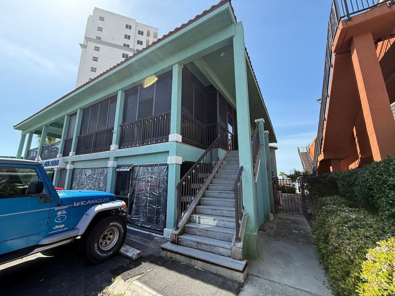 731 Pensacola Beach Blvd ## B2 - Photo 2 of 29