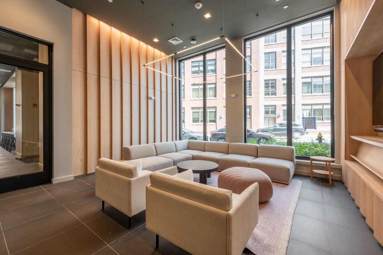 Zero Athens - Photo 5 of 50