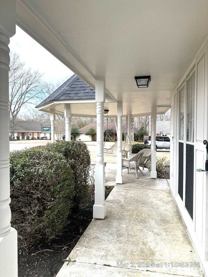 1880 Newfields Rd - Photo 3 of 50