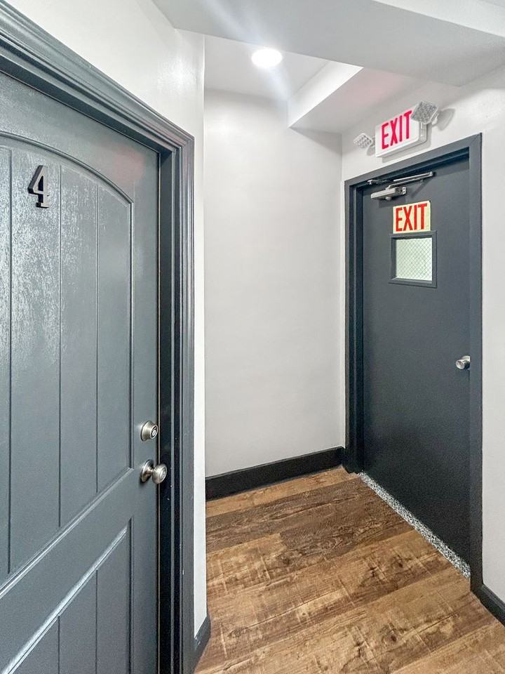 101 E Lincoln Ave - Photo 6 of 49