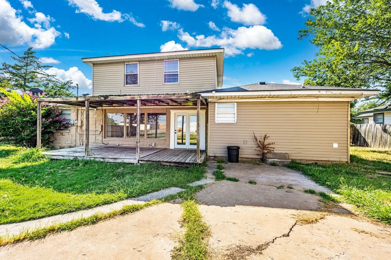 801 Nw 31st St - Photo 5 of 41