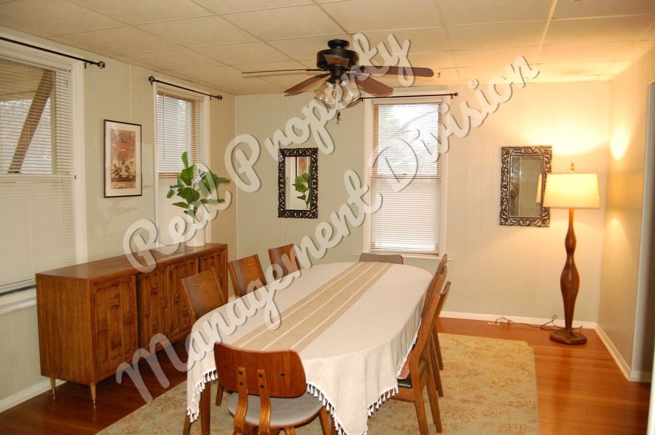 2817 S Park Ave - Photo 5 of 15