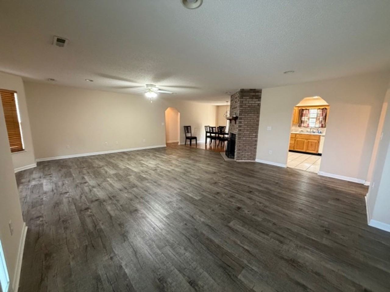 1949 Old Newport Hwy - Photo 3 of 21