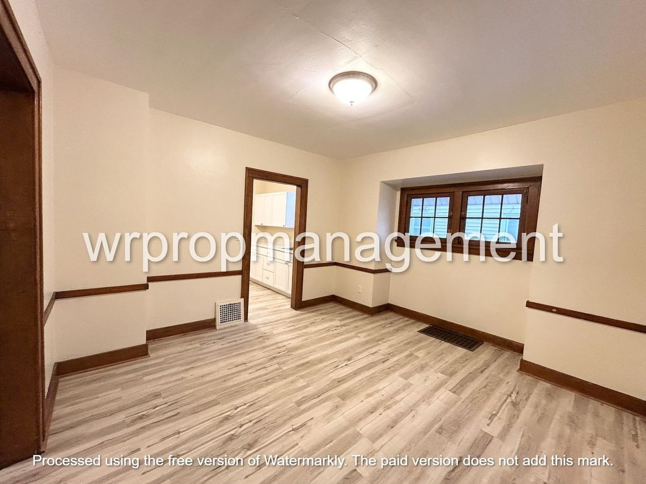 4121 Kingsbury Ave - Photo 5 of 9