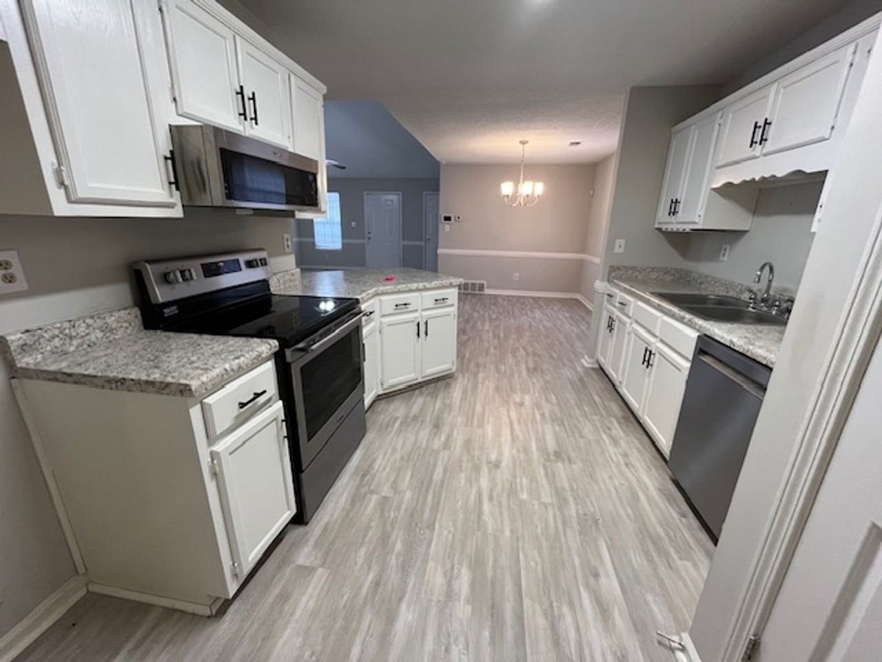 207 Tackett Run - Photo 3 of 17