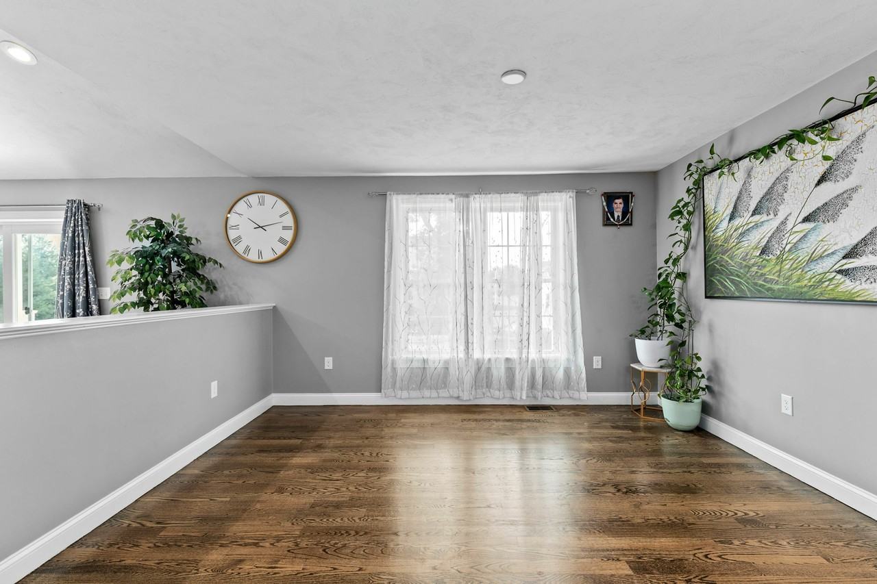 21 Pasture Brook Rd - Photo 6 of 19