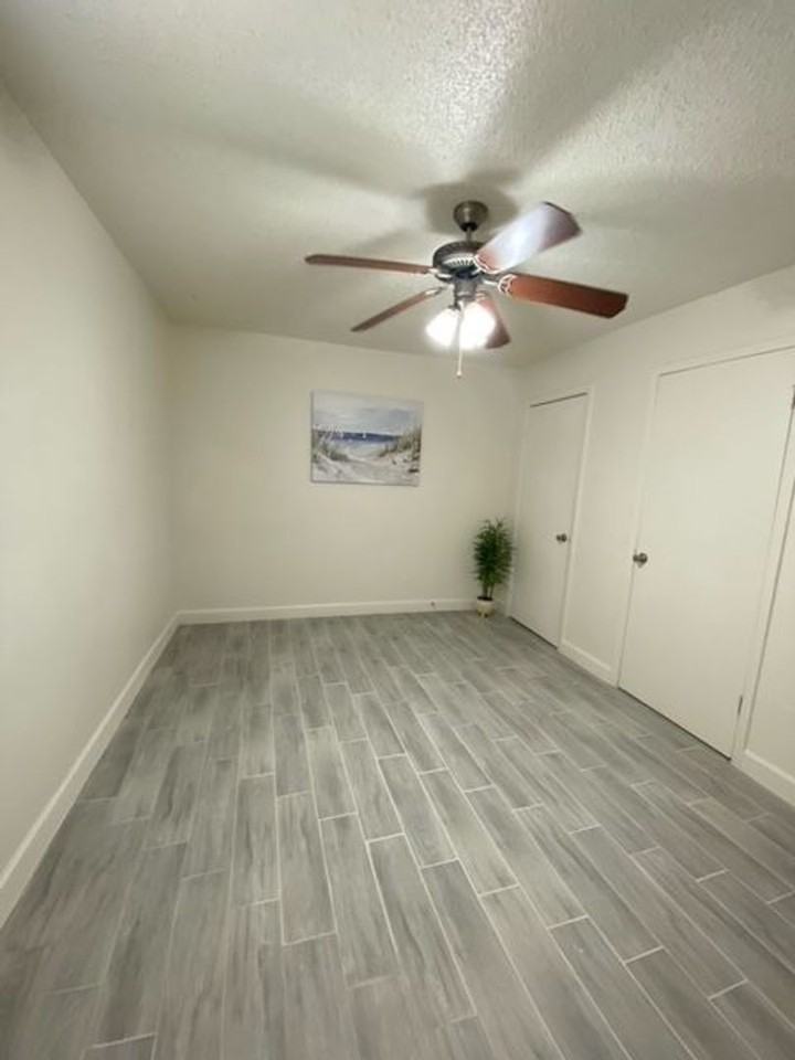 Lions Court Apartments - Photo 2 of 50