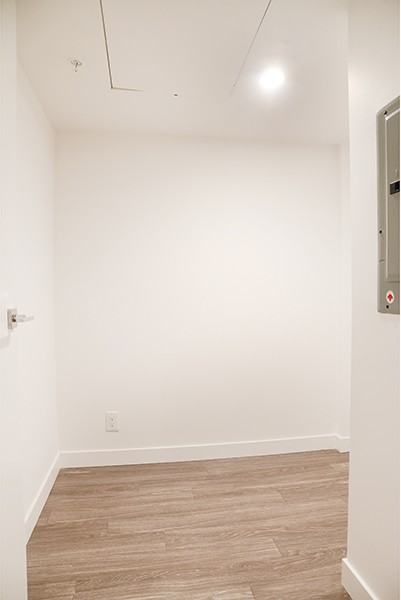 1283 Howe St - Photo 6 of 8