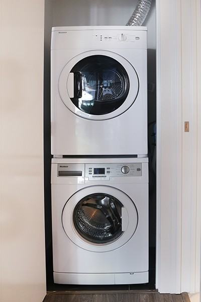 1283 Howe St - Photo 7 of 8