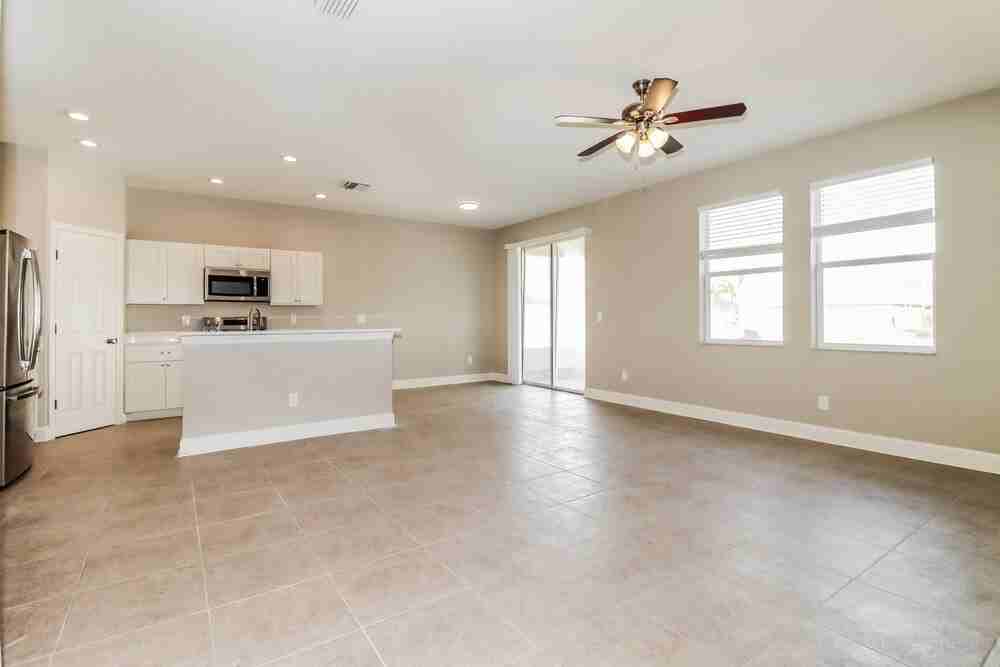 919 Fern Leaf Dr - Photo 5 of 19