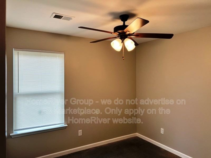 3804 Lake Park Cv - Photo 5 of 13