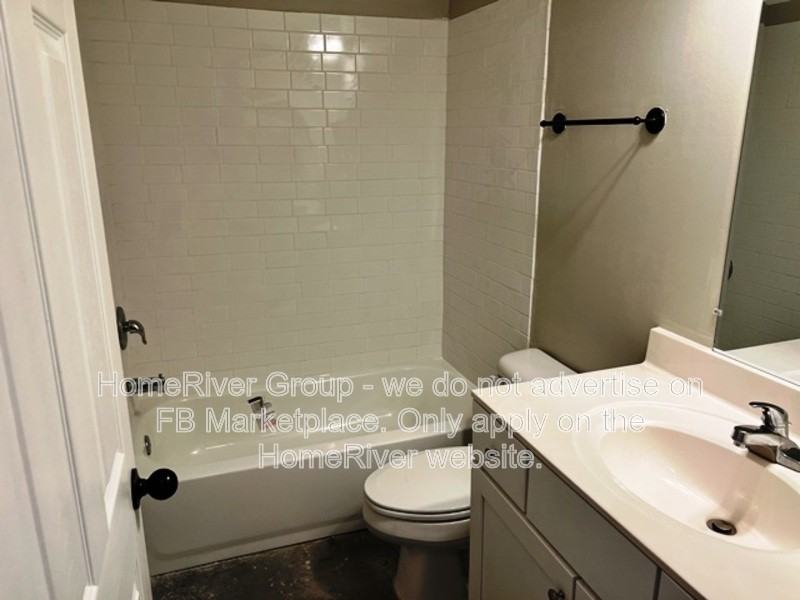 3804 Lake Park Cv - Photo 7 of 13