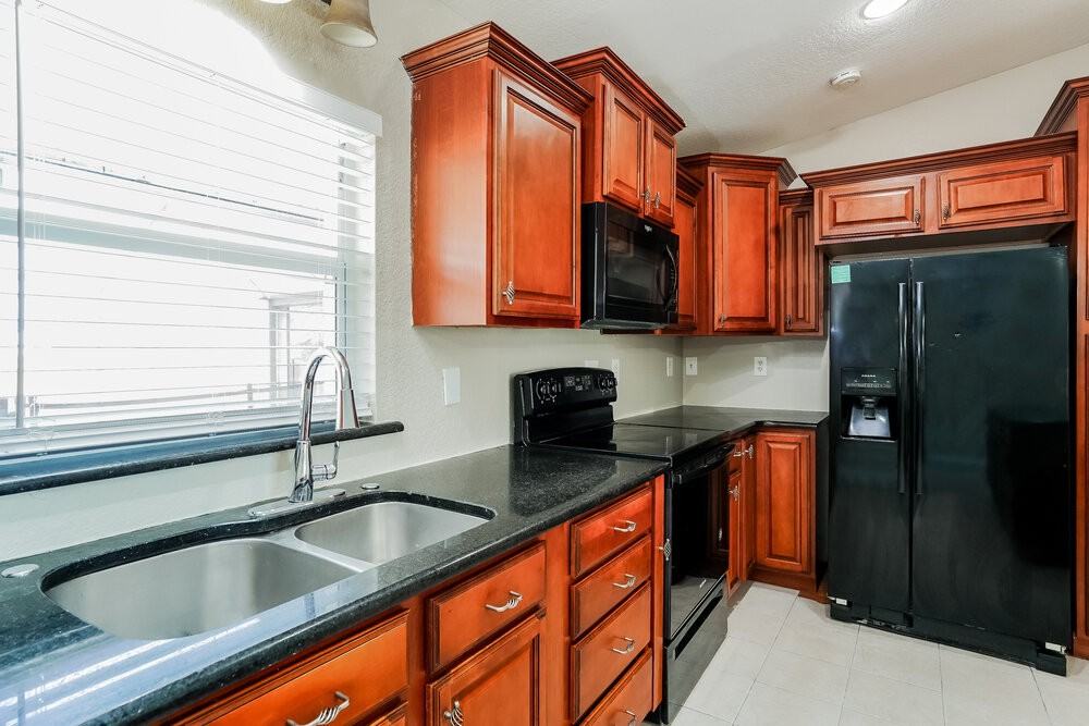 971 Winsome Rd - Photo 7 of 16