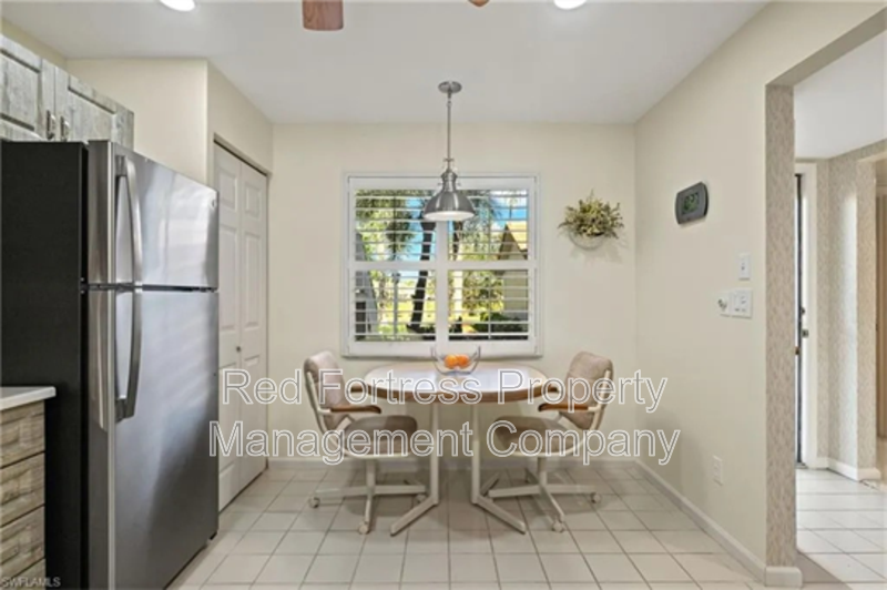 6700 Dennis Cir - Photo 6 of 13