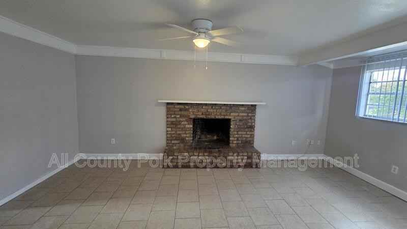 2902 Sprague Dr - Photo 5 of 17