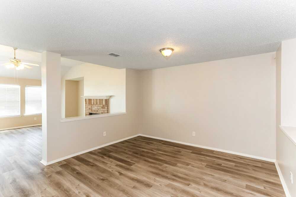 176 Palm Dr - Photo 7 of 19