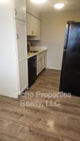 featured image of 633 Oak St #6