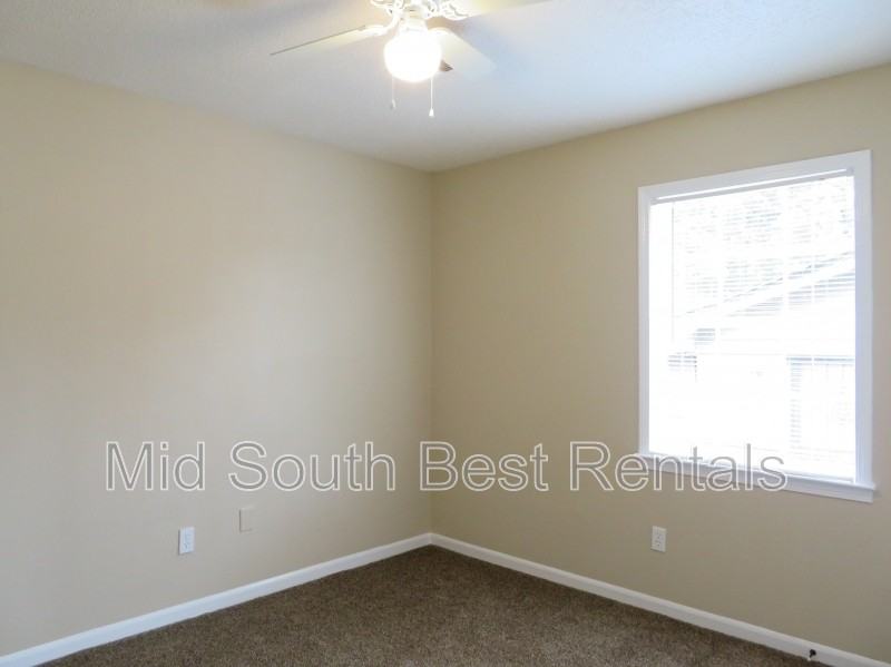 3455 Rebeh Rd - Photo 5 of 8