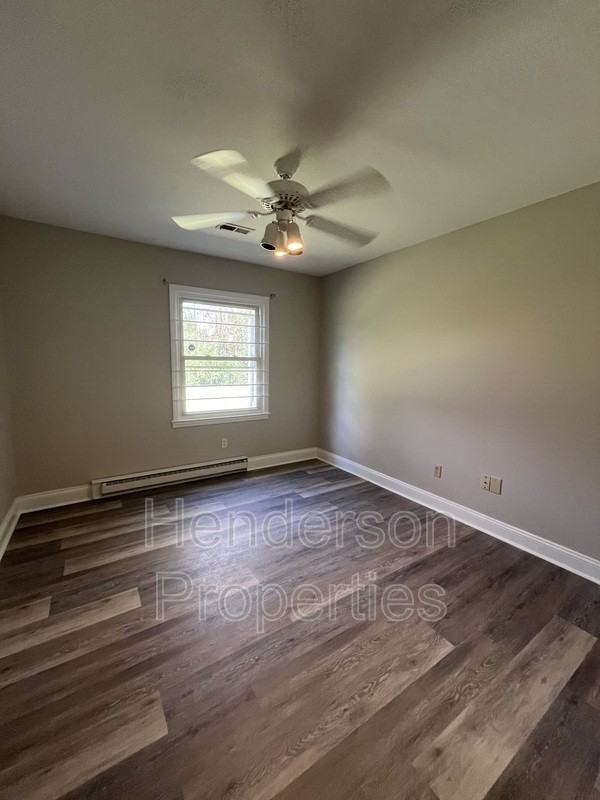 300 W Arrowood Rd - Photo 6 of 10