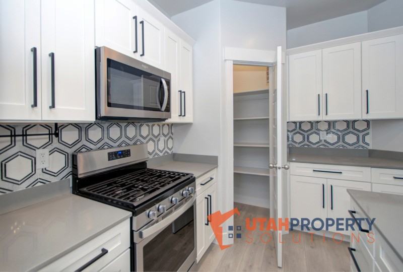 1734 West Newcastle Lane Saratoga Springs - Photo 7 of 32