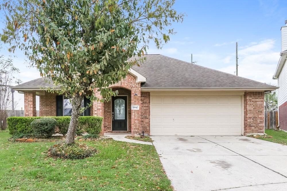 21947 Gosling Cedar Pl