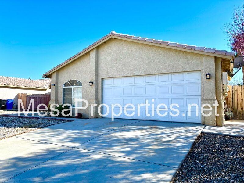 13359 Medicine Bow Ct - Photo 2 of 34