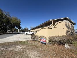 featured image of 201 Se Beech St #103