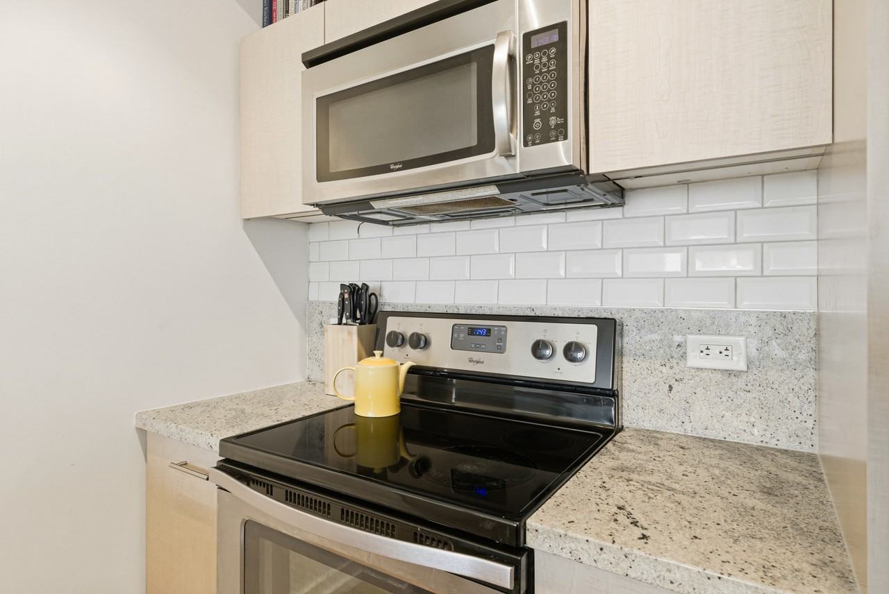 70 Distillery Lane #1804 - Photo 6 of 34