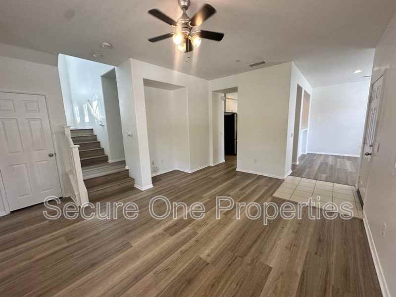 3003 Shenandoah Dr - Photo 4 of 39