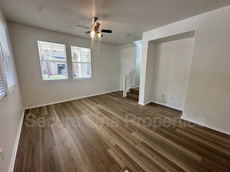 3003 Shenandoah Dr - Photo 5 of 39