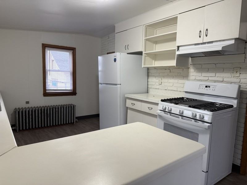 502 W 6th Ave - Photo 7 of 32