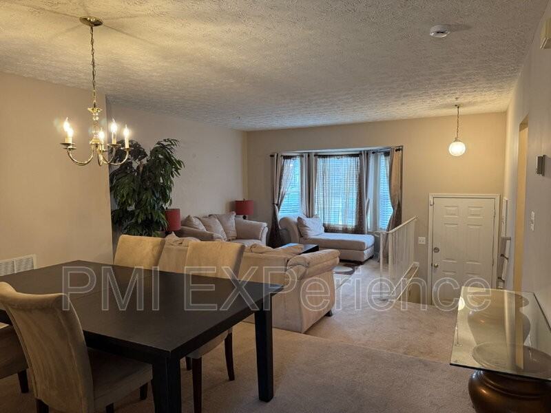 5861 E Boniwood Turn - Photo 7 of 32