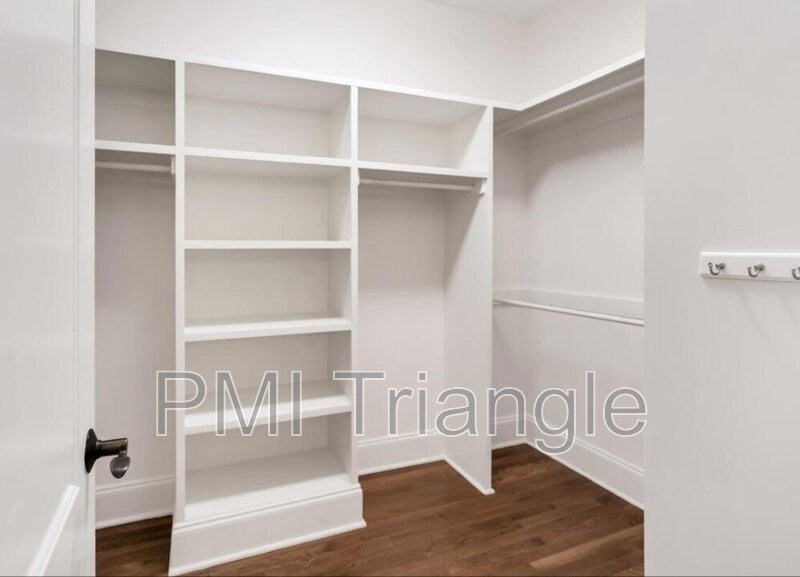 3705 Westbury Lake Dr - Photo 6 of 34