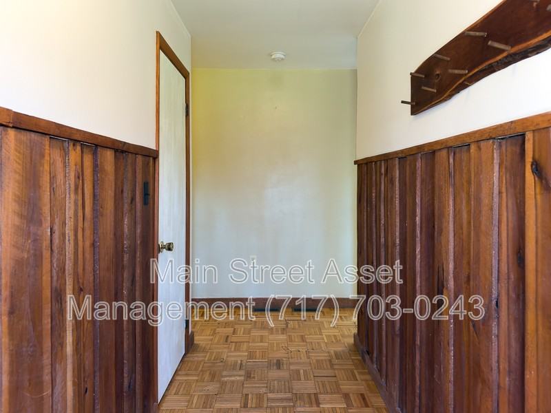 735 Yellow Hill Rd - Photo 3 of 41