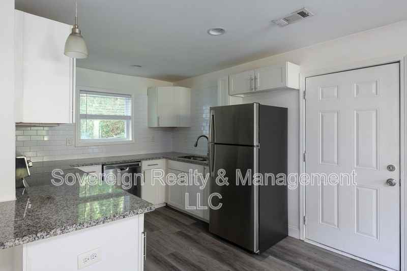 3366 Delmar Ln Nw - Photo 2 of 28