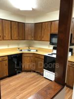 featured image of 1935 N Lincoln Ave #107