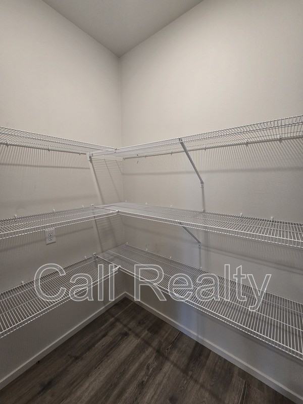 10526 W Duckhook Rd - Photo 6 of 18