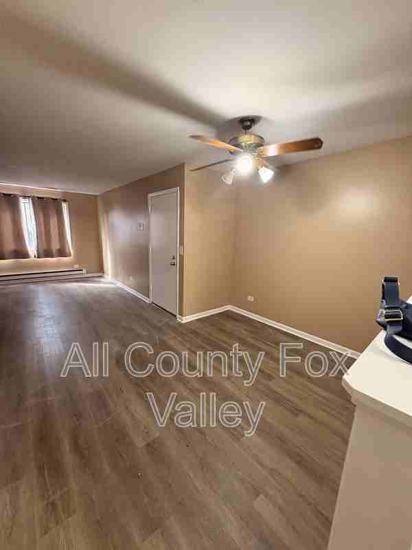 174 S Waters Edge Dr #102 - Photo 6 of 12