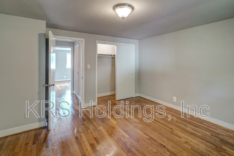 5407 Remuda Dr #2 - Photo 3 of 11