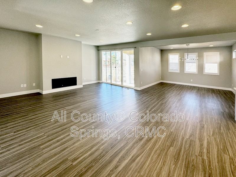 9262 Kathi Creek Dr - Photo 2 of 50