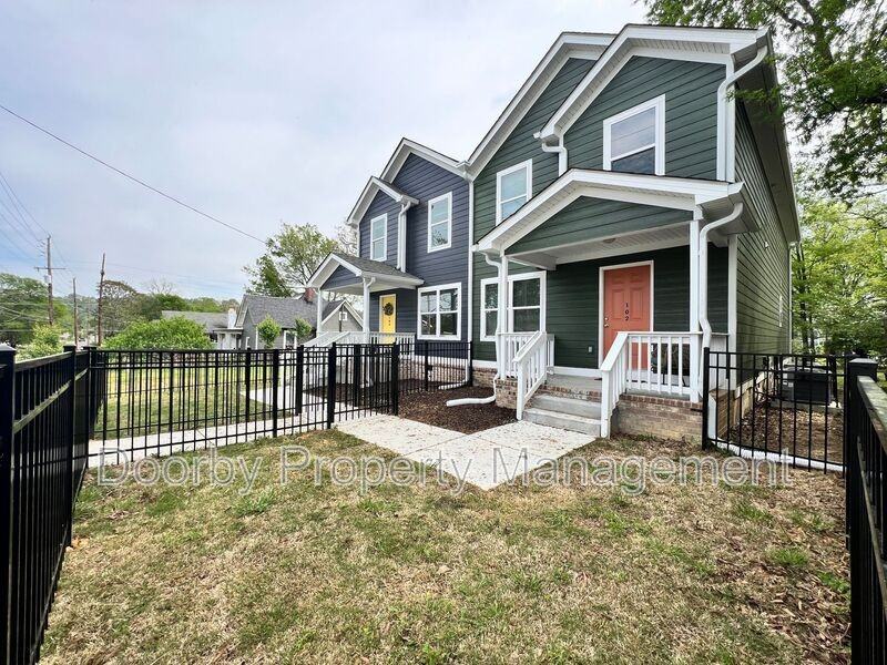 2106 Duncan Ave #102